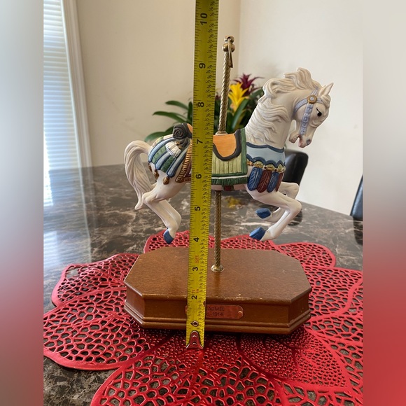 VINTAGE CAROUSEL HORSE FIGURINE 🎠 - Picture 12 of 16